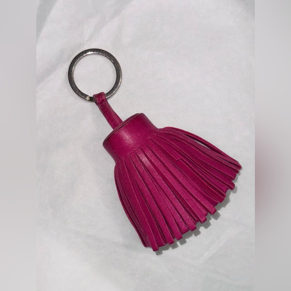 Hermès AUTHENTIC Carmen Leather Magenta Fuchsia Pink Fringe Key Ring Bag Charm - Picture 4 of 16